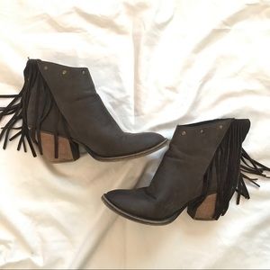 Tassel Ankle Booties Brown SZ 7.5 GUC